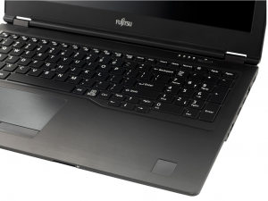Fujitsu LIFEBOOK U757 15.6 FHD IPS, Intel® Core™ i5 Processzor-7200U, 8 GB DDR4, 256 GB SSD, Win10Pro, fekete notebook