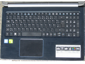 Acer Aspire 5 A515-51G-58G5 15,6 FHD IPS, Intel® Core™ i5 Processzor-7200U, 4GB DDR4, 1TB HDD, NVIDIA® GeForce® MX150 - 2GB, Linux, fekete notebook