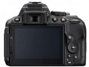 Nikon D5300 fekete fényképezőgép + 18-105 AF-S VR KIT Objektív