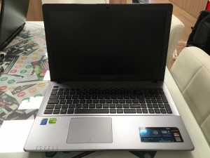 ASUS X550LB-XO025H 15.6 1366x768 matt i7-4500u Processzor 8GB RAM Nvidia GT740M 1TB HDD Dos Szürke Használt Laptop
