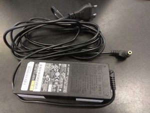 Fujitsu LifeBook 80W használt adapter (töltő) 19V 4.22A CP410715-01