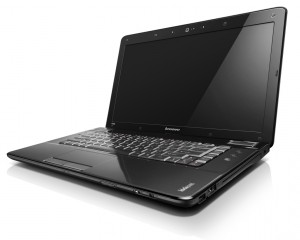 Lenovo Ideapad 15,6 HD LED Y560P - 59-070040