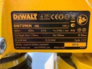 DeWALT 4000W-os 350mm-es Radiál Körfűrész