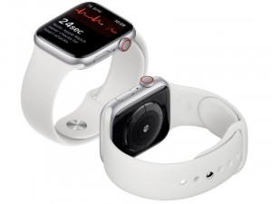 Apple Watch Series 5 GPS Okosóra 40mm Ezüst alumínium ház fehér sportszíjjal