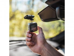 Niceboy Pilot X - FullHD autós kamera GPS-el, mágneses tartóval