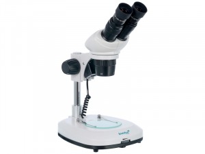Levenhuk 4ST binokuláris mikroszkóp (76055)