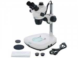 Levenhuk ZOOM 1T trinokuláris mikroszkóp (76057)