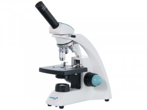 Levenhuk 500M monokuláris mikroszkóp (75424)