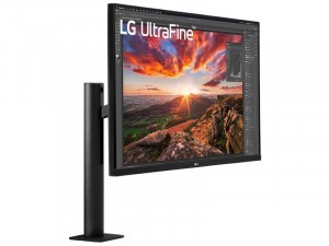  LG 32UN880-B - 31.5 colos UHD 4K Ergo IPS USB Type-C™ technológiával Fekete monitor