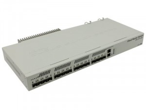 MikroTik CRS317-1G-16S+RM - 19 Colos, szekrénybe szerelhető Layer 3 switch, 1xGbE LAN, 16xSFP Plus, 