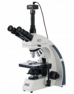 Levenhuk MED D40T digitális trinokuláris mikroszkóp