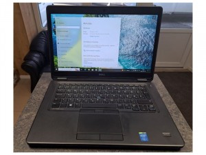 Dell Latitude E5450 14 HD, Intel® Core™ i7 Processzor-5600U, 16GB, 256GB SSD, Intel® HD, Windows 10 Pro, Fekete használt laptop