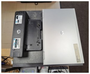 HP Elitebook 8470P 14,1 i5-3320M Processzor, 8GB, 256GB SSD, DVD, CAM, Intel® HD, dokkoló egység, ezüst használt laptop
