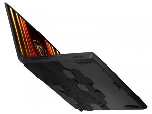 MSI Katana 17 HX B14WGK 17,3 QHD 240Hz Intel® Core™ i9-14900HX, 32GB, 1TB SSD, NVIDIA GeForce RTX 5070 8GB, FreeDOS, Fekete Laptop