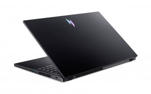 Acer Nitro V ANV15-A31-R8F6 15,6 FHD 165Hz AMD Ryzen 7 170, 16 GB, 1 TB SSD, NVIDIA GeForce RTX 5050 8GB, FreeDOS, Obszidiánfekete Laptop