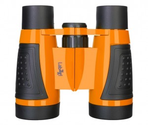 Levenhuk LabZZ WTT10 narancssárga walkie-talkie és kétszemes távcső készlet