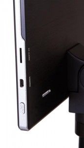 Levenhuk MED 5M digitális mikroszkóp-kamera 9,4 LCD-kijelzővel