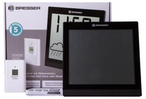 Bresser TemeoTrend JC LCD RC időjárás állomás (falióra), fekete