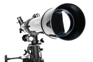 Discovery Spark 709 EQ teleszkóp Magyar könyvvel