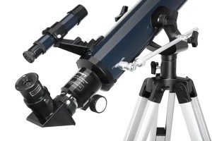 Discovery Spark 707 AZ teleszkóp Magyar könyvvel