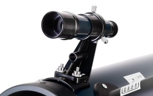 Discovery Sky T76 teleszkóp könyvvel