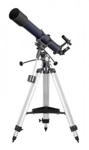 Levenhuk New Skyline PLUS 90/900 EQ2 teleszkóp
