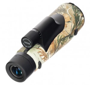 Levenhuk Camo 10x56 egyszemes távcső irányzékkal (Fenyő)