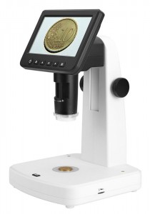 Levenhuk DTX 700 LCD-kijelzős digitális mikroszkóp