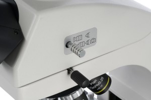 Levenhuk MED D45T LCD digitális trinokuláris mikroszkóp