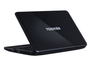 Toshiba Satellite L850-1P2 i5-3230M 4GB 640GB 2GB 7670M Dos fekete