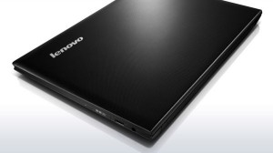 LENOVO IdeaPad G500 Texture cover, Intel® Core™ i3 Processzor-3110M, 15.6 HD, ATI PRO 8570 2GB, 4GB, 1TB, DVD±RW, 6 Cell, DOS, fekete (S)