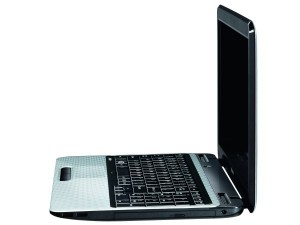 Toshiba 15.6 HD LED Satellite L750-1EU - Windows 7 Home Premium 64bit