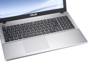 Asus X550CC-XO108D 15,6 HD LED - Ezüst Intel® Core™ i5 Processzor-3337U - 1,80GHz, 8GB/1600MHz, 1TB SATA, DVDSMDL, NVIDIA GeForce GT720M / 2GB, WiFi, Bluetooth, Webkamera, FreeDOS