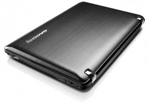 Lenovo Ideapad 15,6 HD LED Y560P - 59-070040